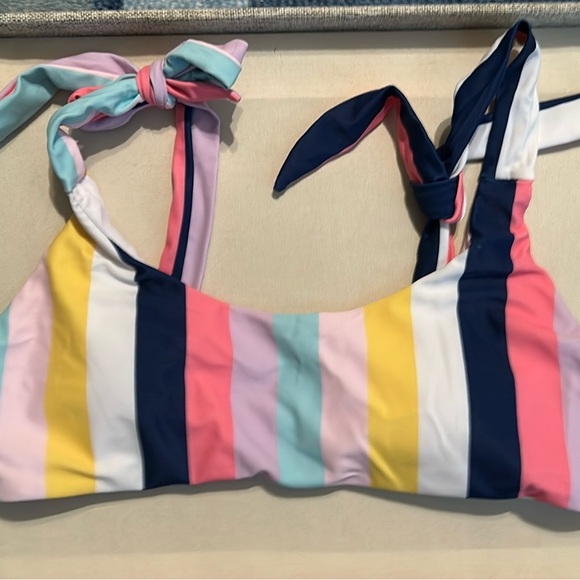 Women’s Swim Suit size Medium - Picture 2 of 7